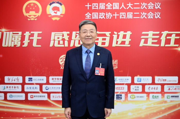 全国人大代表、中国工程院院士、世界杯药业董事长肖伟：开发中药“经典名方”，让“好方”变“好药”
